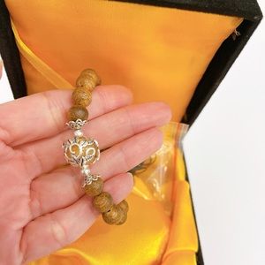 Real Agarwood Bracelet with Yellow gem.